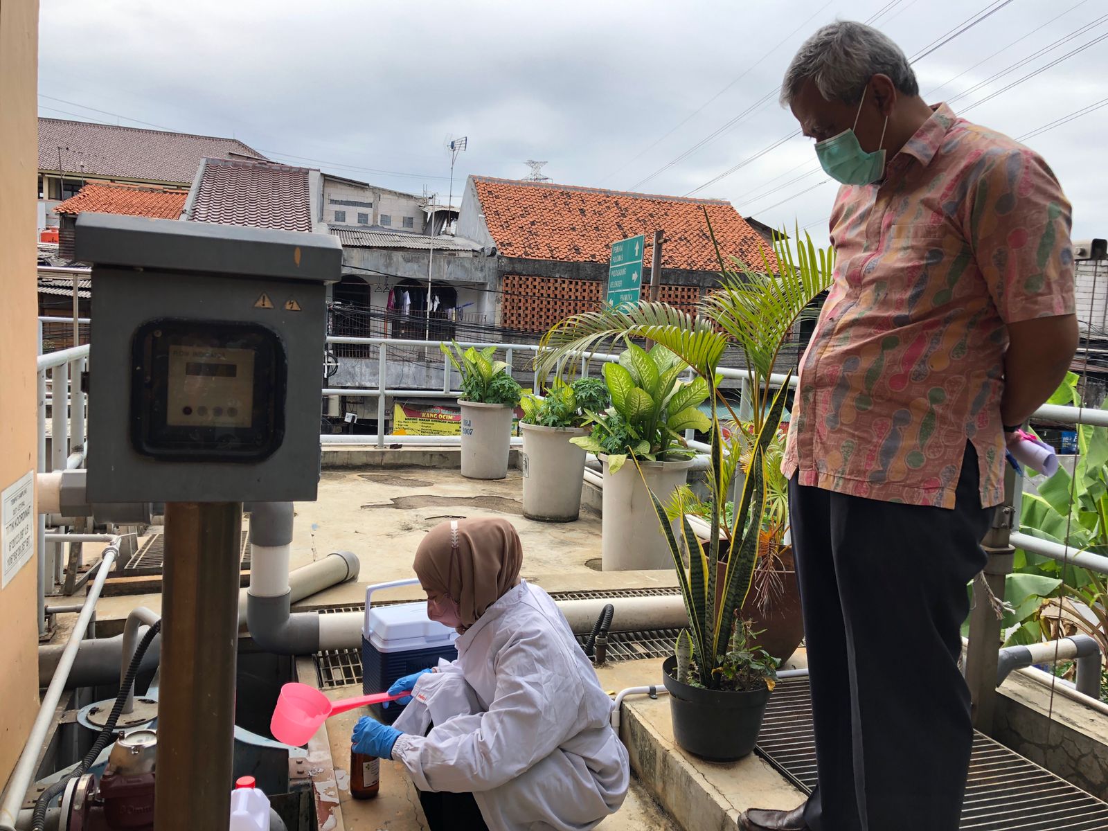 INSPEKSI KESEHATAN LINGKUNGAN PENGAMANAN LIMBAH FASILITAS PELAYANAN KESEHATAN