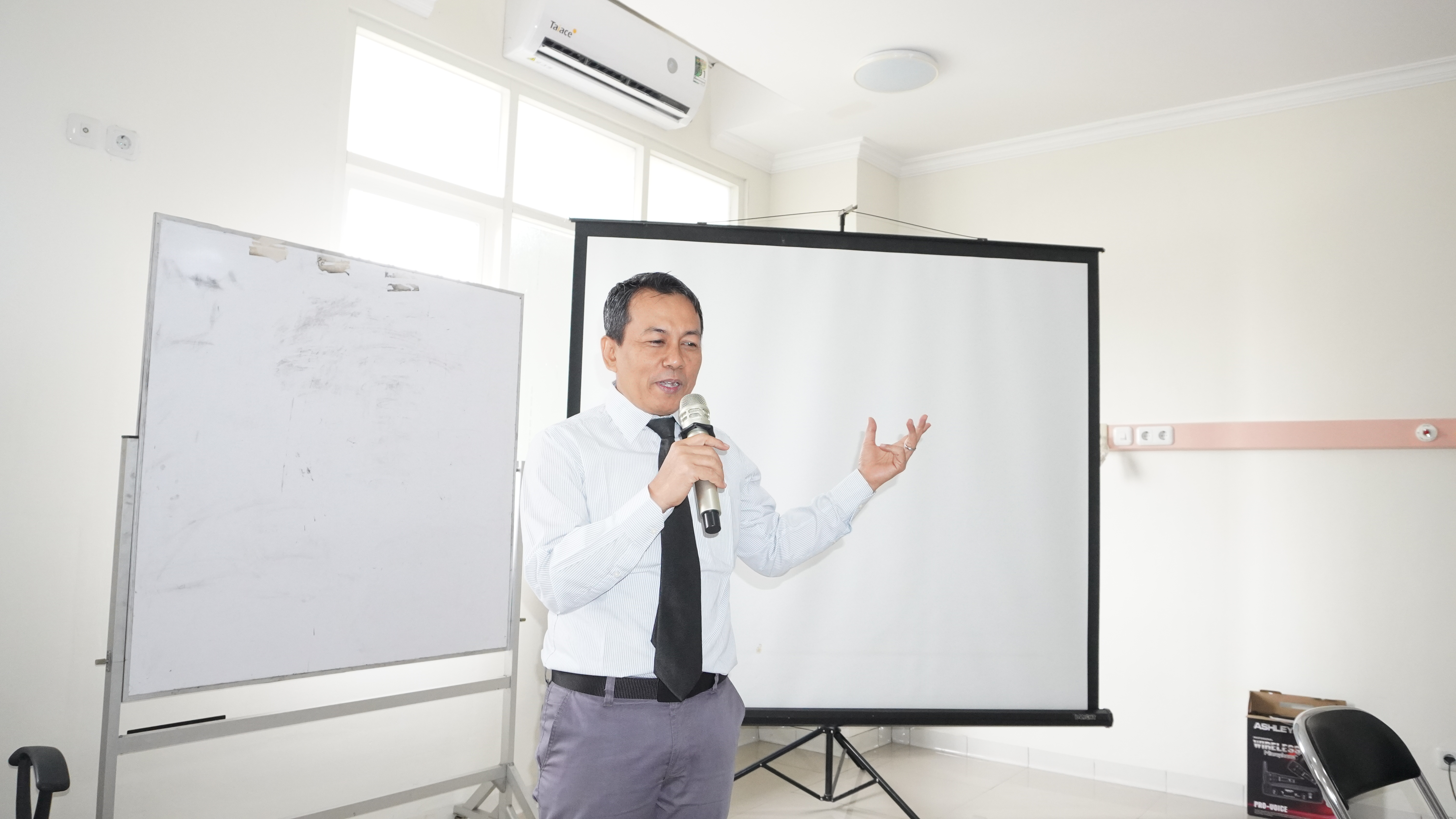 Sertifikasi Klaster Pelaksanaan Inspeksi Kesehatan Lingkungan Pengamanan Limbah Fasyankes  TUK Rumah Sakit Muhammadiyah Lamongan 2 Desember 2023